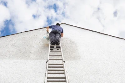 Peinture extérieure à Bourg-Sainte-Marie — façades et ravalement